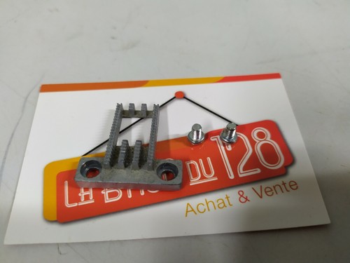 Griffe métal pour machine a - pour,