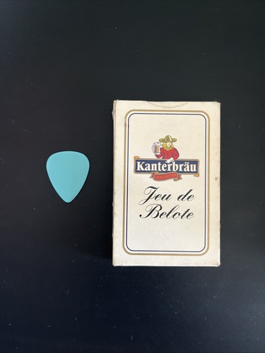 Jeu cartes tres - de,
