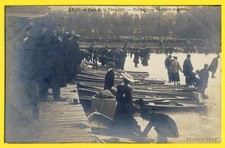 cpa Superbe LYON en 1905 (Rhône) Sport Vestiaire PATINAGE sur GLACE ICE SKATING