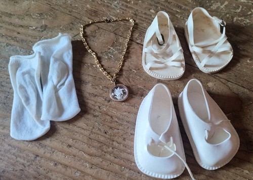 Lot accessoires poupée - accessoires,