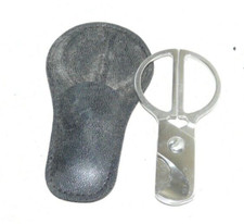 COUPE-CIGARE ANCIEN DANS SON ETUI