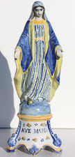 VIERGE EN FAIENCE DE QUIMPER -