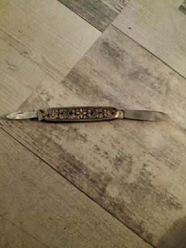 Ancien petit couteau - ,