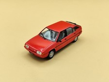 1/43 Citroën BX 16 TRS Rouge