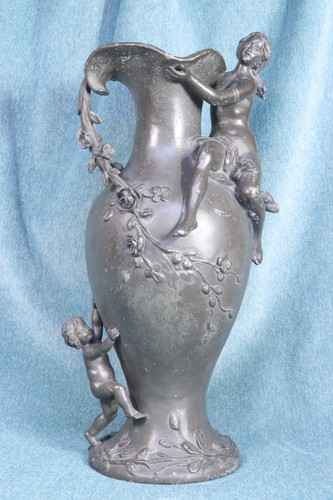 Vase étain moderniste - ., art
