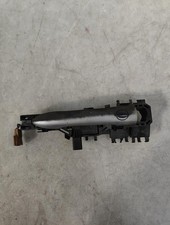 Poignee porte avant gauche