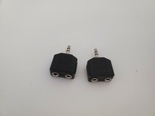 2 - 3.5mm Stereo Y Splitter