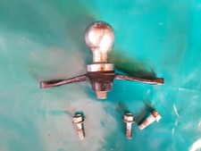 Boule d'attelage masaï masai A700 2009 (dinli)