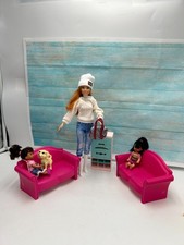 Barbie et 2 Shelly Babysittingà la maison  OOAK