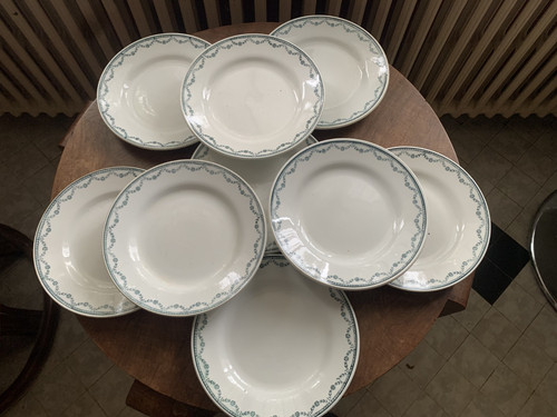 Anciennes assiettes plates - anciennes,