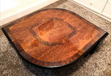 table basse " Rene" en bois  loupe d'orme, forme clin d’œil de100x100xht 37cm