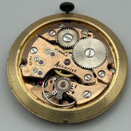 1691 montre mouvement - montre,