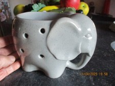 Eléphant en Faïence porte