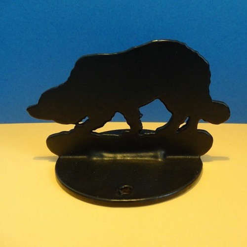Statuette fer représentant - statuette, en