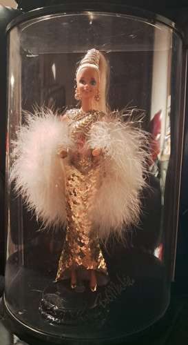 Barbie gold bob mackie - gold,