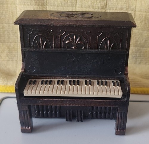 Joli taille crayon ancien - crayon,