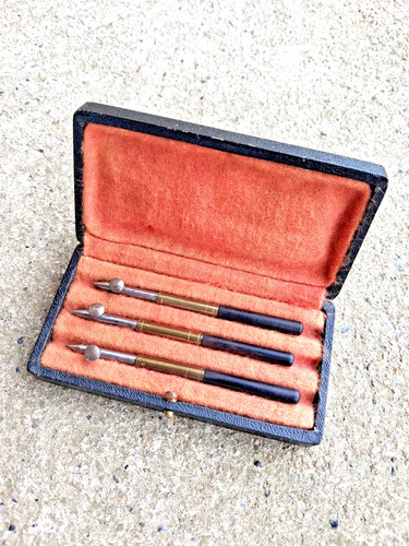 Ancien coffret outils aux - d'outils,