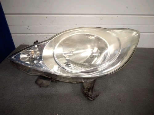 Phare peugeot 107 berline - g,
