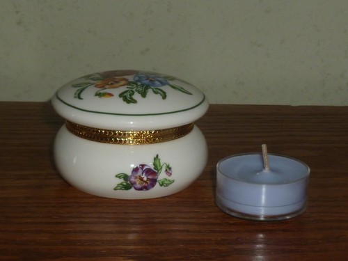 Partylite keepsake porcelain - partylite,