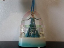 DECORATION DE NOËL REINE DES