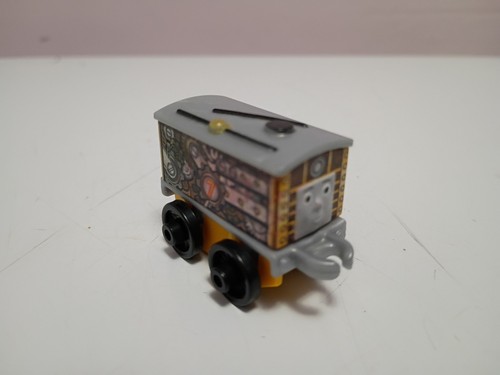 Thomas friends minis robot - &,