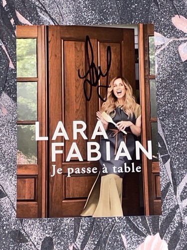 Lara fabian photo - photo, cartonnee