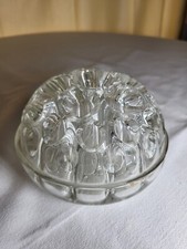 Pique fleurs vintage en Verre