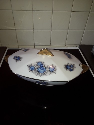 Soupiere porcelaine de - soupiere, en