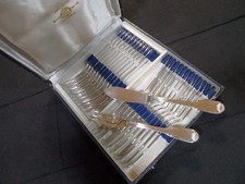 SFAM COFFRET DE 12 COUVERTS A