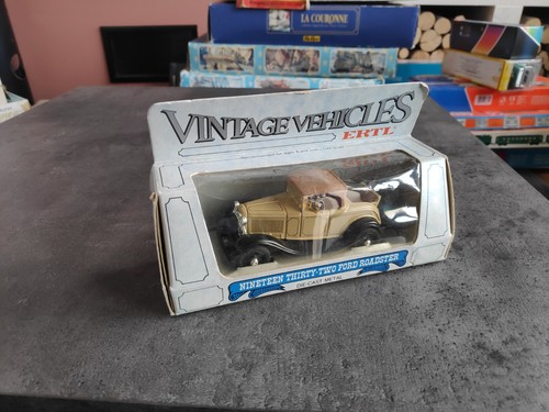 Ertl 2501 ford roadster - 2501,