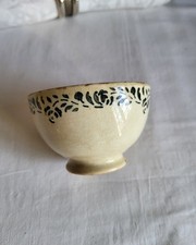 Petit Bol Ancien en Faïence