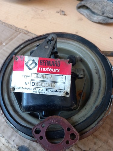 Carburateur moteur bernard - carburateur,