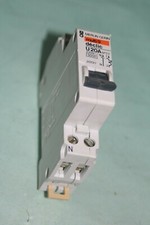 Merlin gerin disjoncteur déclic u20A 20727
