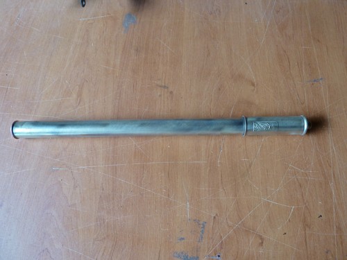 Ancienne pompe laiton - pompe, tornade