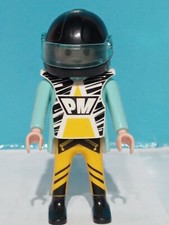 PLAYMOBIL FIGURINE PILOTE DE