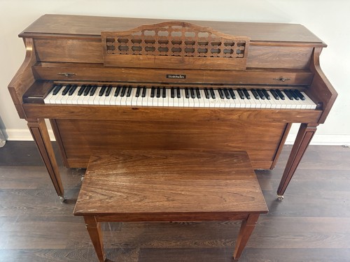 Baldwin 334c spinet upright - baldwin,