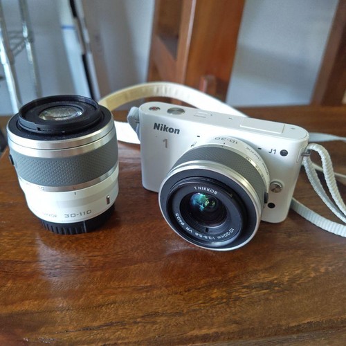 Kit double zoom nikon j1 - nikon,