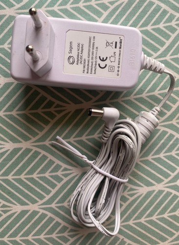 Adaptateur chargeur sagem - /,