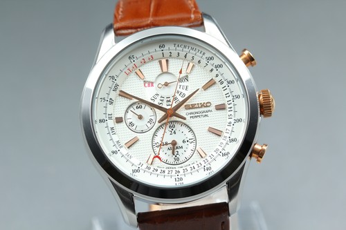 Montre seiko chronographe - montre,