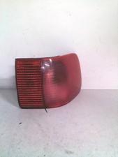 Feu arriere principal droit (feux) AUDI 80 B4 3 phase 2 1.9 TD 8A0945218B