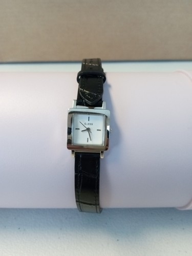 New guess wrap bracelet watch - new,