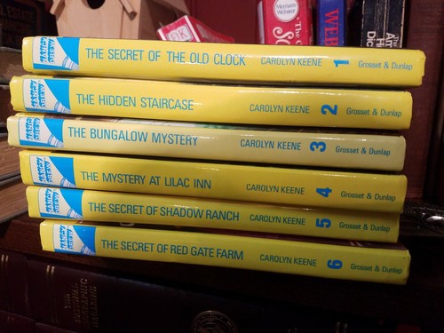 Lot nancy drew hardcovers - 6,