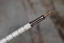 STYLO PLUME GRAF VON