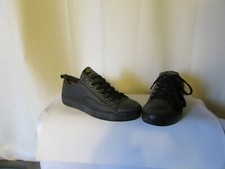 baskets palladium cuir gris + ou moins pailleté pointure 38