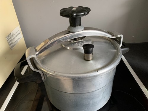 Cocotte minute seb litres - cocotte,