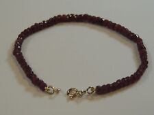 BRACELET EN PERLES DE RUBIS