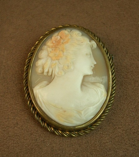 Importante broche ancienne - , en