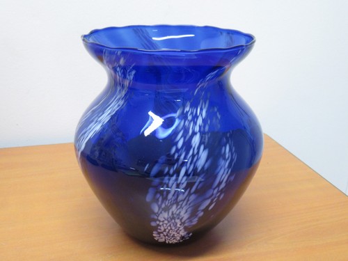 Vase verre bleu décor - vase, en