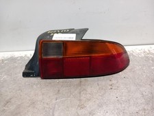 Feu arriere principal droit