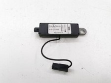 Mercedes-Benz B W245 2007 Diesel Amplificateur d'antenne A1698200489 AMD56466